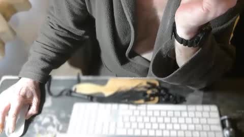 amslave4f online show from 04-30-26, 09:04