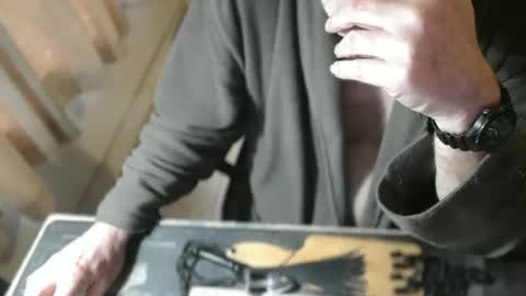 amslave4f online show from 06-01-26, 08:10