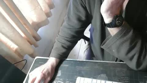 amslave4f online show from 06-04-26, 07:03