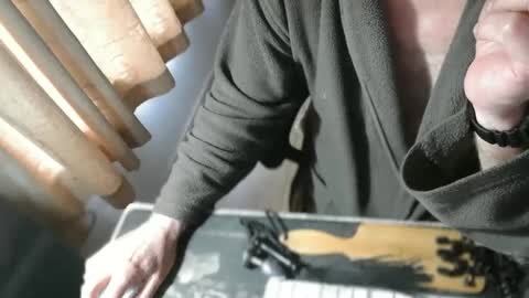 amslave4f online show from 06-06-26, 07:57