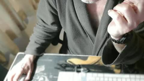 amslave4f online show from 07-07-26, 05:32