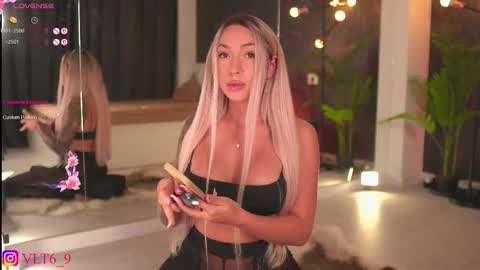    -------------   online show from 09-12-25, 10:32