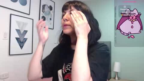 Amy 3 online show from 10-21-25, 04:57