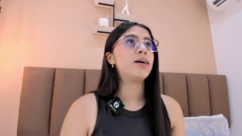 amy__wats0n online show from 06-03-26, 07:08