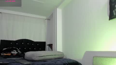 Amy online show from 06-08-26, 02:28