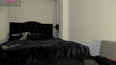 Amy online show from 07-01-26, 02:51