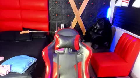 Amy Hoy69 online show from 04-22-26, 02:36