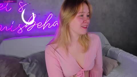 Amy online show from 09-22-25, 12:01