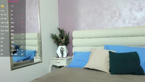 amy_lee19 online show from 06-23-26, 04:21