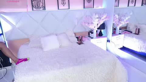 Amy online show from 11-08-25, 07:12