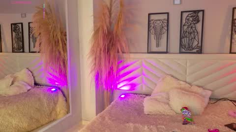 Amy online show from 11-10-25, 08:52