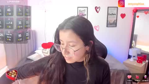 Snapshot of amy_sophiaa chatting on 02-22-25, 03:03 Amy sophia 3 online show from 02-22-25, 03:03