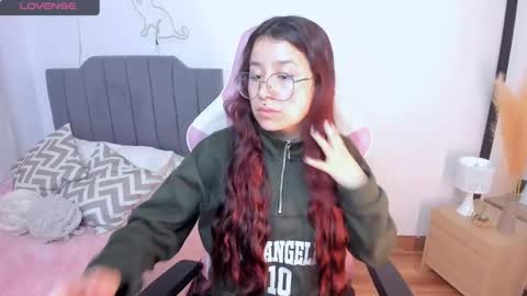 Amy sophia 3 online show from 04-15-26, 11:28