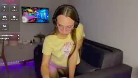 Amy online show from 06-29-26, 06:41