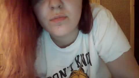 Snapshot of amyana_lee chatting on 06-14-26, 08:22 amyana_lee online show from 06-14-26, 08:22