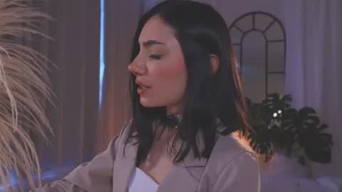 Amy Armstrong online show from 11-13-25, 09:14