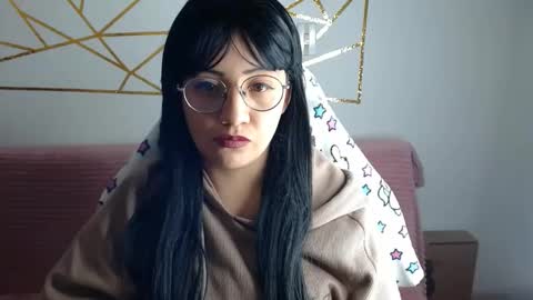 amycosplay_99 online show from 12-17-25, 06:30