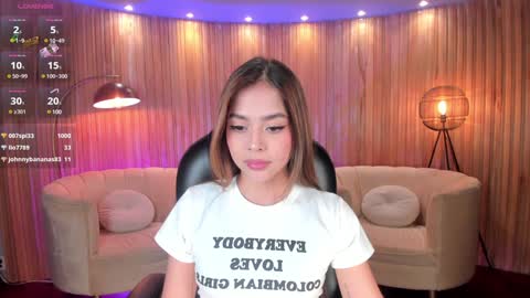 Snapshot of amydavis_ chatting on 12-05-24, 01:47 Amy  online show from 12-05-24, 01:47