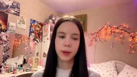 Milou online show from 12-05-25, 01:42