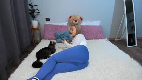 amymilson online show from 12-13-24, 05:43