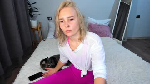 amymilson online show from 12-19-24, 04:13