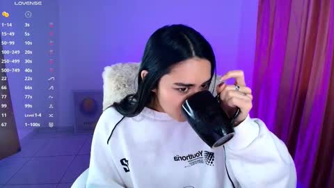 Amy ... Nice to meet u   thumb up me please its important online show from 10-04-25, 03:48