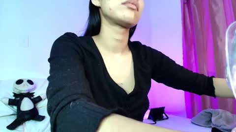 Amy ... Nice to meet u   thumb up me please its important online show from 05-10-26, 03:01
