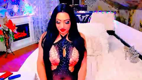 Snapshot of amyrarosera chatting on 06-28-26, 09:32 Alimoonyia online show from 06-28-26, 09:32