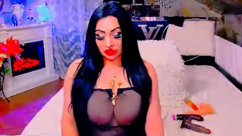 Snapshot of amyrarosera chatting on 07-01-26, 11:04 Alimoonyia online show from 07-01-26, 11:04