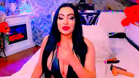 Snapshot of amyrarosera chatting on 07-13-26, 09:28 Alimoonyia online show from 07-13-26, 09:28