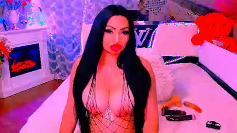 Snapshot of amyrarosera chatting on 07-20-26, 09:28 Alimoonyia online show from 07-20-26, 09:28