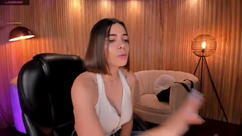 Snapshot of amywalker_ chatting on 02-26-25, 10:15 AMY WALKER online show from 02-26-25, 10:15