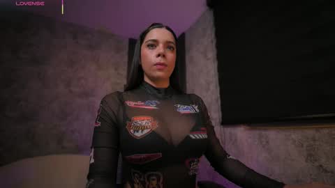 Snapshot of amywalker_ chatting on 11-14-25, 09:41 AMY WALKER online show from 11-14-25, 09:41