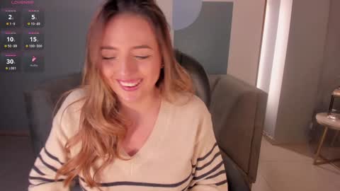 Snapshot of amywoods chatting on 12-21-24, 05:14 online show from 12-21-24, 05:14