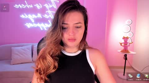 Snapshot of amywoods chatting on 01-17-25, 07:30 online show from 01-17-25, 07:30