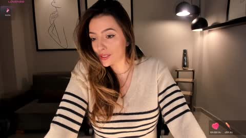 Snapshot of amywoods chatting on 01-19-25, 10:28 online show from 01-19-25, 10:28