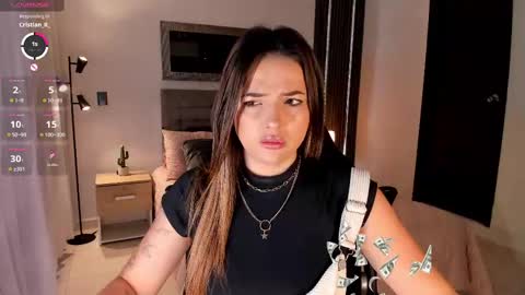 Snapshot of amywoods chatting on 02-26-25, 03:30 online show from 02-26-25, 03:30