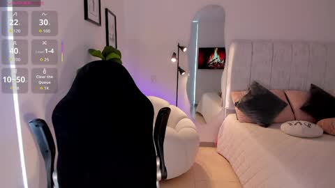    online show from 03-29-26, 01:55