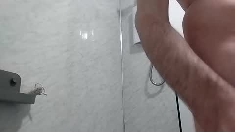 A online show from 04-05-26, 08:17