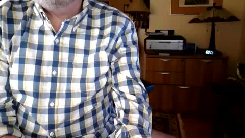 Snapshot of an_older_gentleman chatting on 11-13-25, 03:05 an_older_gentleman online show from 11-13-25, 03:05