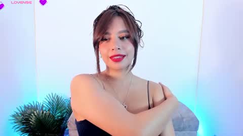 Ana online show from 06-14-26, 09:17