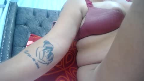 Snapshot of ana_bullock chatting on 09-16-25, 12:17 ANA online show from 09-16-25, 12:17
