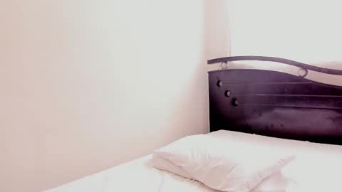 Ana  IG an castillo 1 online show from 12-19-24, 02:57