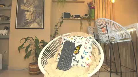 Snapshot of ana_jasper chatting on 02-22-25, 09:04 Ana Maria online show from 02-22-25, 09:04