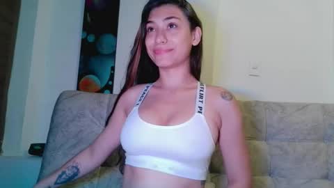Snapshot of ana_muller19 chatting on 02-24-26, 07:01 Ana online show from 02-24-26, 07:01