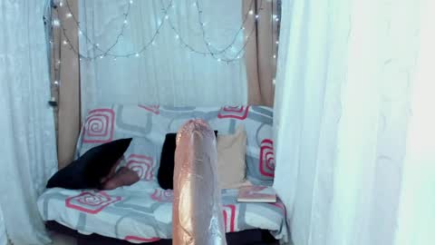 Ana online show from 04-12-26, 01:32