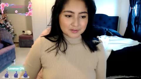 Ana Ricciardi online show from 12-22-25, 07:00