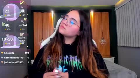 Snapshot of ana_taylor2 chatting on 01-29-25, 02:53 Ana online show from 01-29-25, 02:53