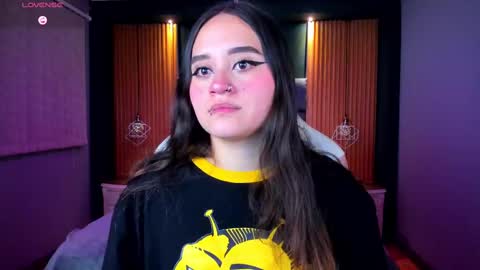 Snapshot of ana_taylor2 chatting on 09-10-25, 08:42 Ana online show from 09-10-25, 08:42