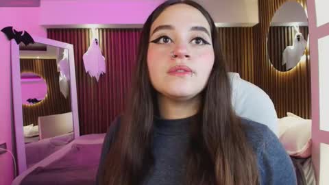 Snapshot of ana_taylor2 chatting on 10-03-25, 08:06 Ana online show from 10-03-25, 08:06